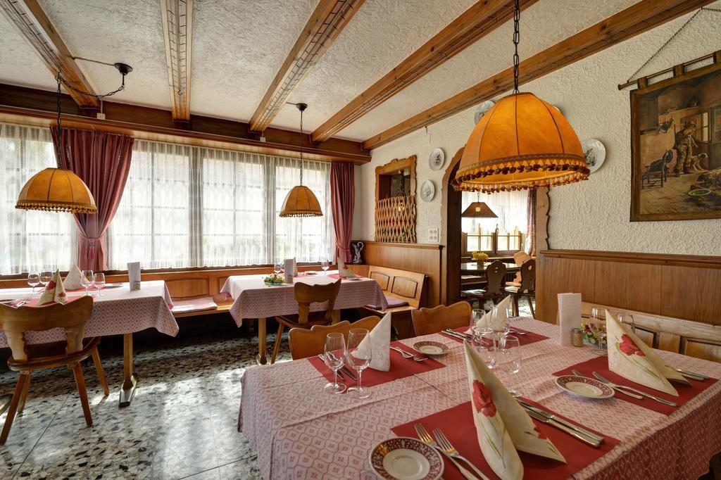 Hotel Du Chasseur Enges Eksteriør bilde